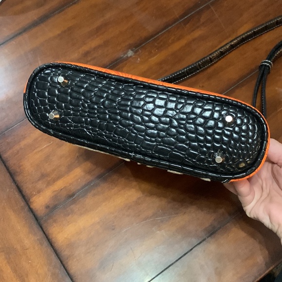 Burnt Orange Western Purse - Picture 10 of 13